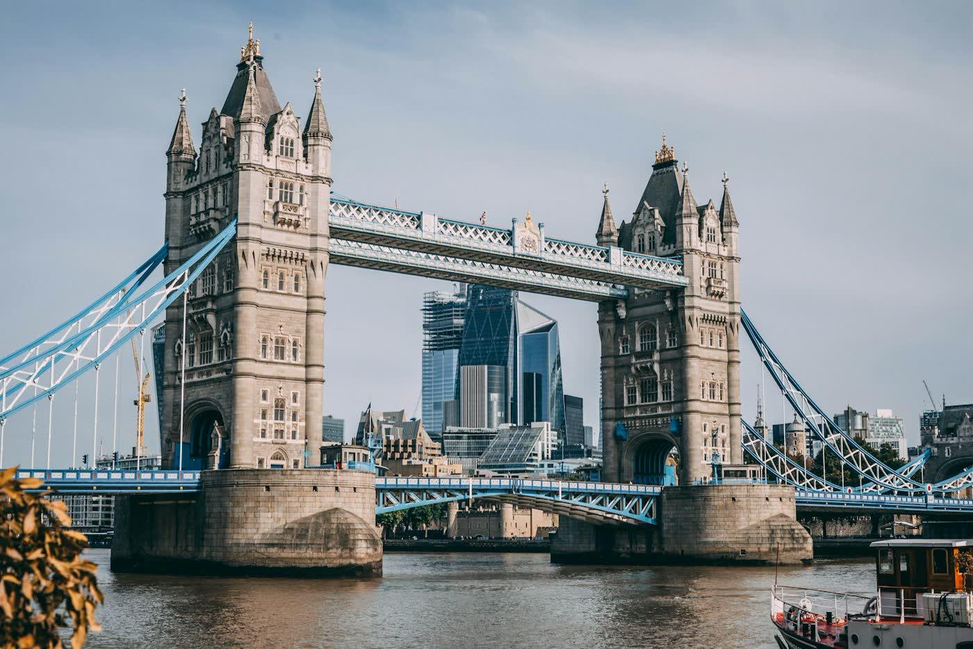 The Adbuddy Story: Bridging London Creativity with Surat Execution